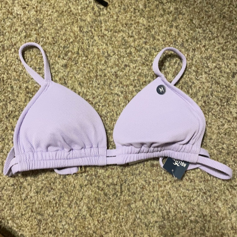 meduim from hollister never worn